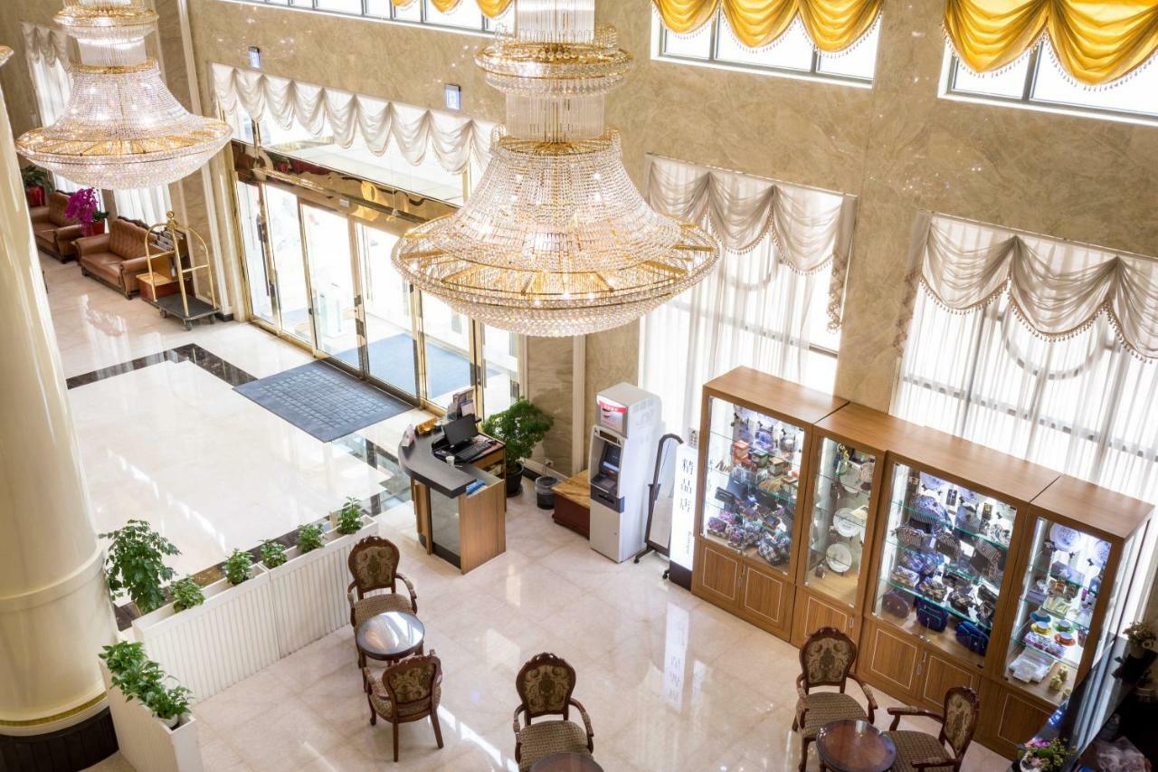 Royal Chiayi Hotel Exterior foto